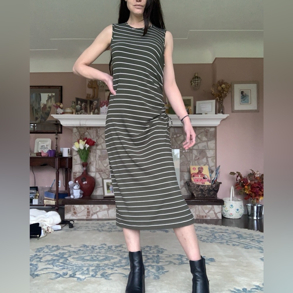 NWOT Banana Republic striped ruched midi dress